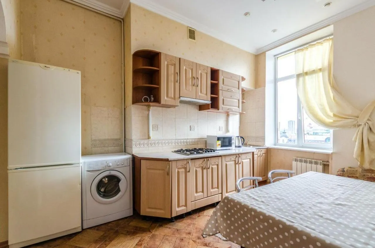 Шикарная Видовая 2-Комнатная Квартира В Центре Киева 0*, Kyiv Ukraine