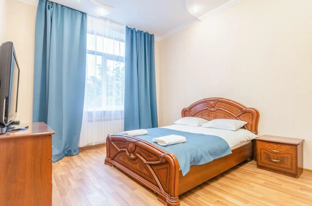 Apartment Шикарная Видовая 2-Комнатная Квартира В Центре Киева